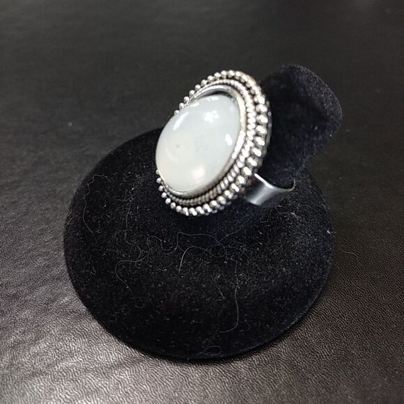 **Last Chance!! Final Sale** Silver tone white stone ring - Picture 4 of 7